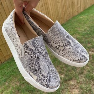 Python Memory sole slip ons